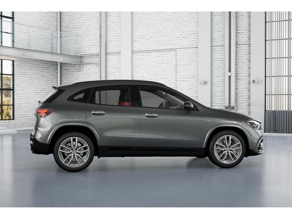 New 2026 Mercedes-Benz GLA 35 AMG 4MATIC image 17