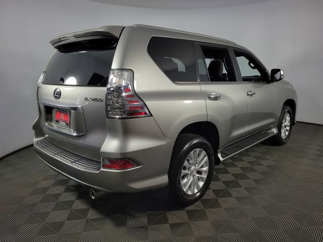 Used 2023 Lexus GX 460 Premium w/ Premium Package image 9