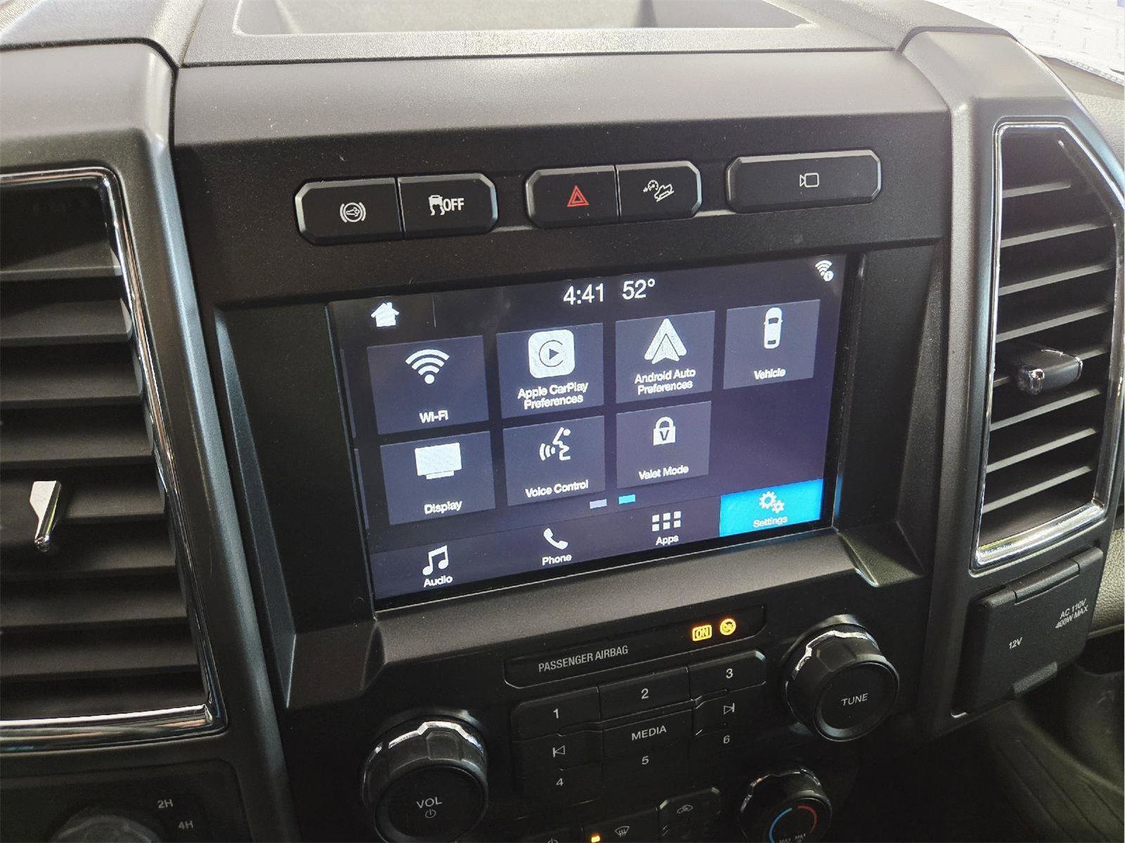 Used 2017 Ford F250 XLT w/ XLT Premium Package image 18