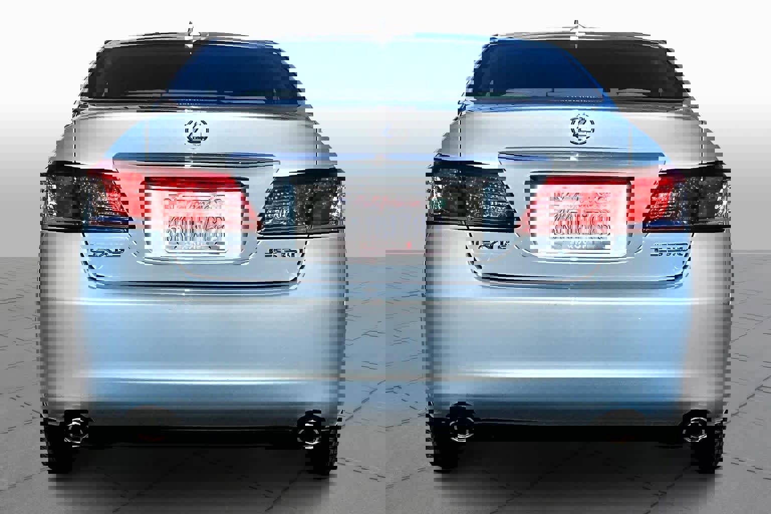 Used 2010 Lexus ES 350 image 4