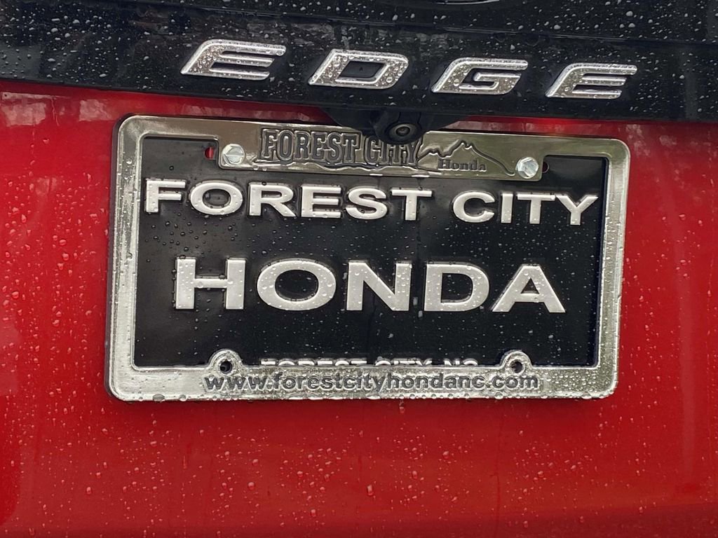 Used 2024 Ford Edge Titanium AWD/4WD image 30