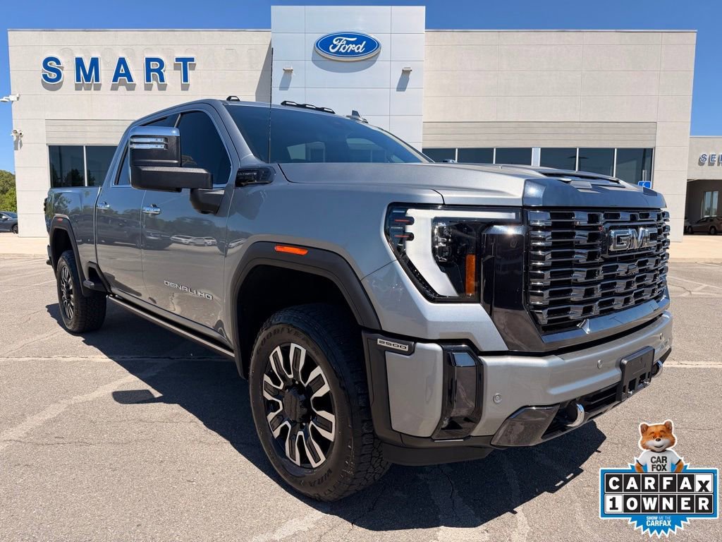 Used 2024 GMC Sierra 2500 Denali Ultimate AWD/4WD image 1