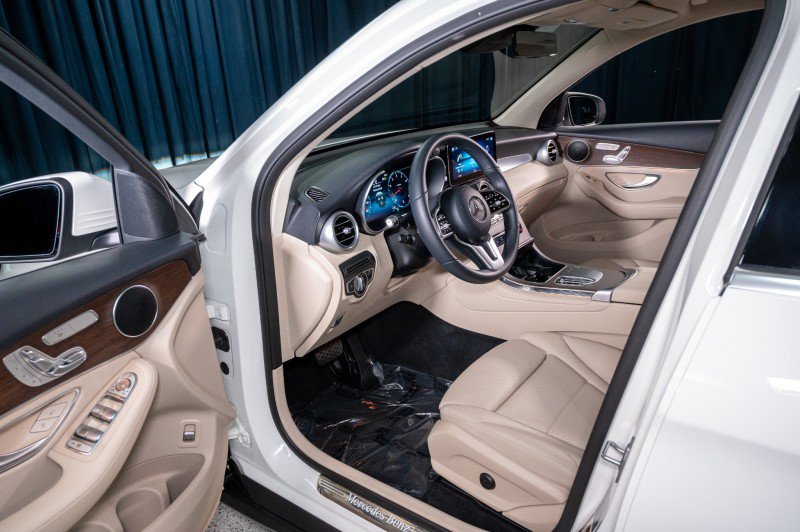 Certified 2022 Mercedes-Benz GLC 300 image 10
