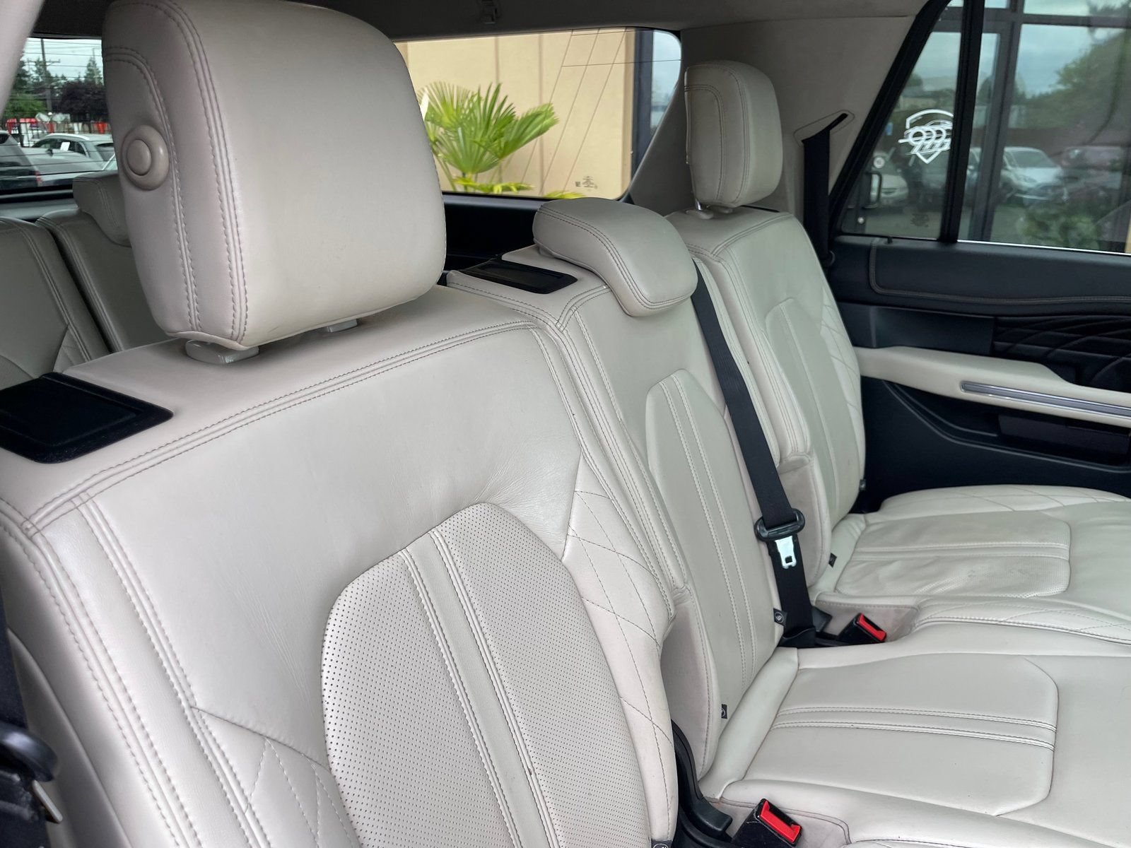 Used 2018 Ford Expedition Max Platinum AWD/4WD image 22