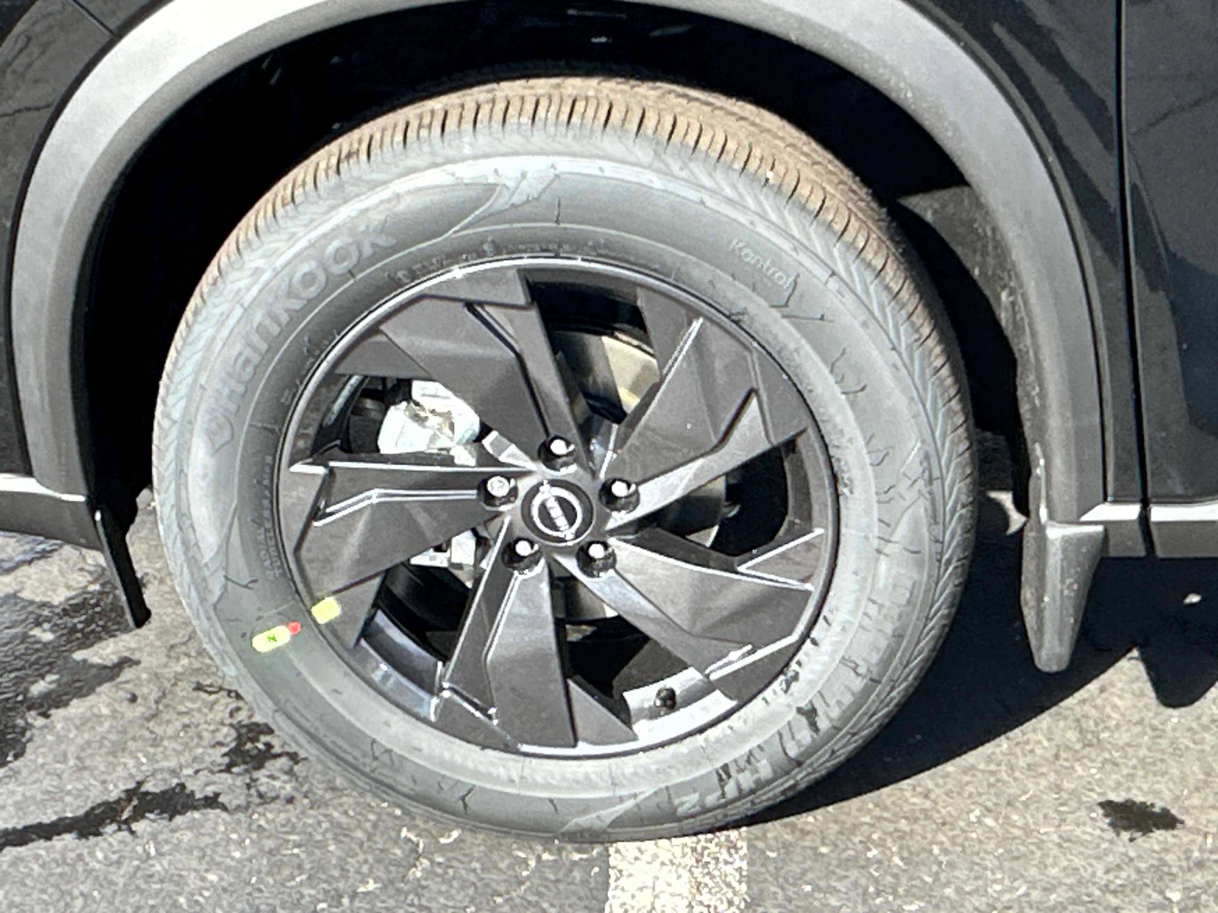 New 2026 Nissan Rogue SV AWD/4WD image 8