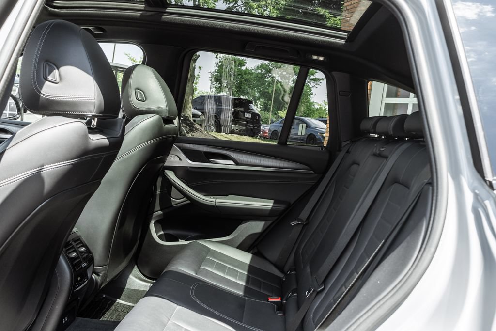 Used 2022 BMW X3 xDrive30i AWD/4WD image 27