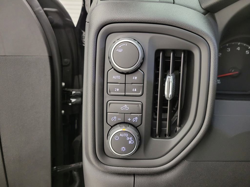 New 2026 Chevrolet Silverado 1500 Custom Trail Boss image 3