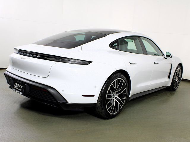 Certified 2020 Porsche Taycan 4S image 7