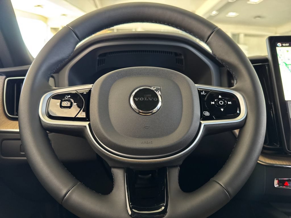 New 2026 Volvo XC60 T8 Plus w/ Protection Package Premier AWD/4WD image 23