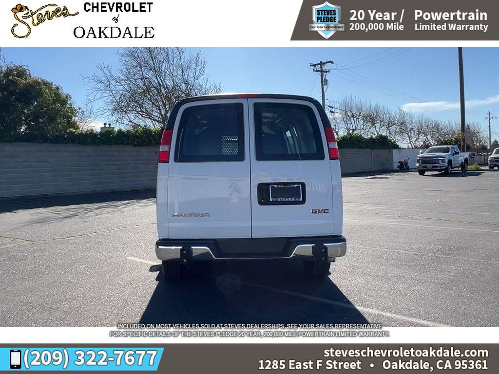 Used 2024 GMC Savana 2500 w/ Driver Convenience Package image 10