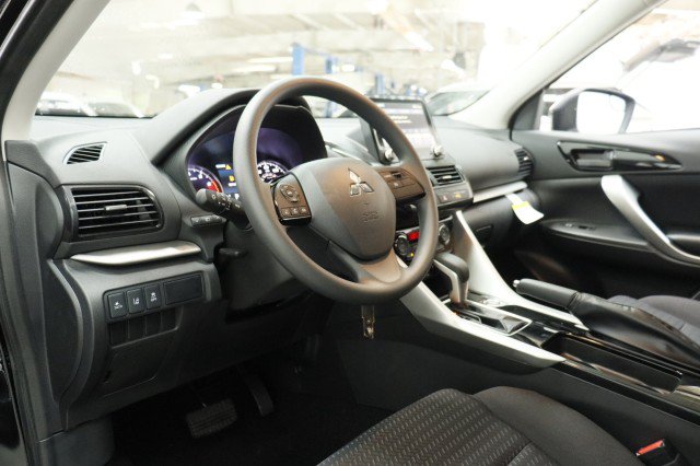 New 2026 Mitsubishi Eclipse Cross ES AWD/4WD image 5