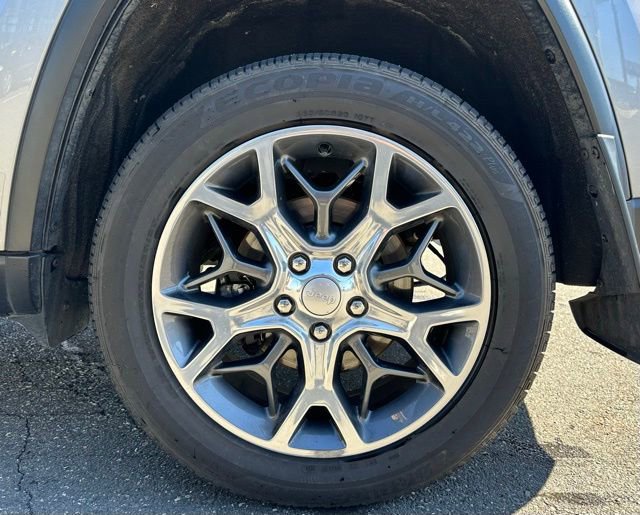 Used 2021 Jeep Grand Cherokee Limited image 11