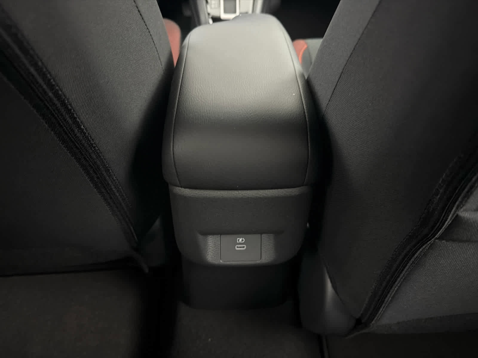 New 2025 Nissan Versa SR w/ Trunk Package image 21