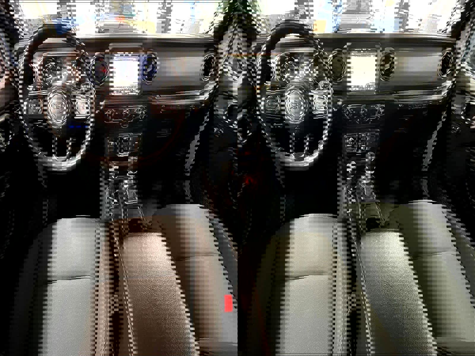 Used 2023 Jeep Wrangler Unlimited w/ Cold Weather Group image 22