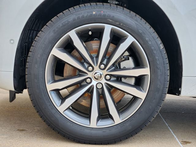 Used 2026 Jaguar F-PACE R-Dynamic S image 7