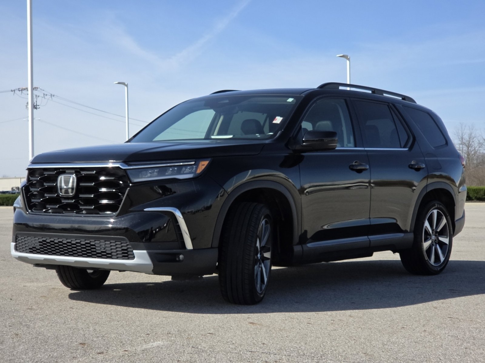 Used 2023 Honda Pilot Touring image 15