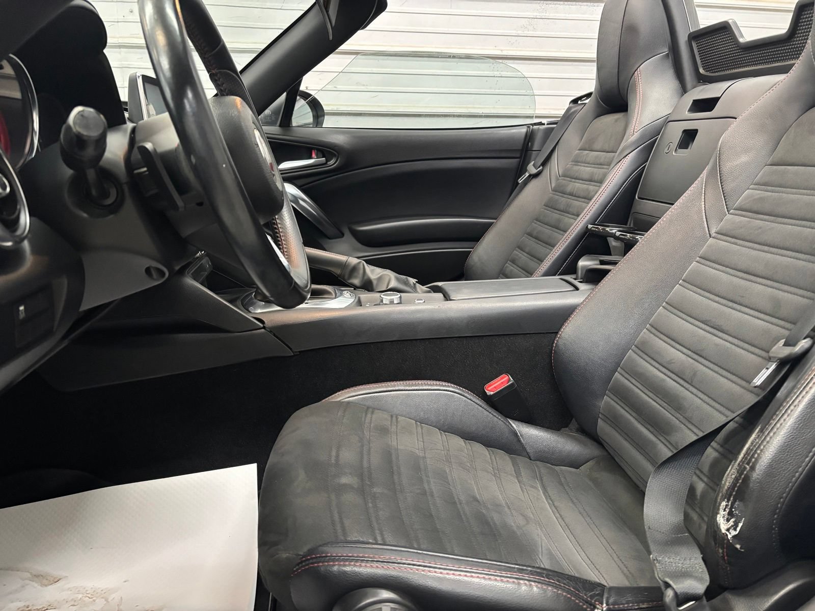 Used 2017 FIAT 124 Spider Abarth RWD image 14