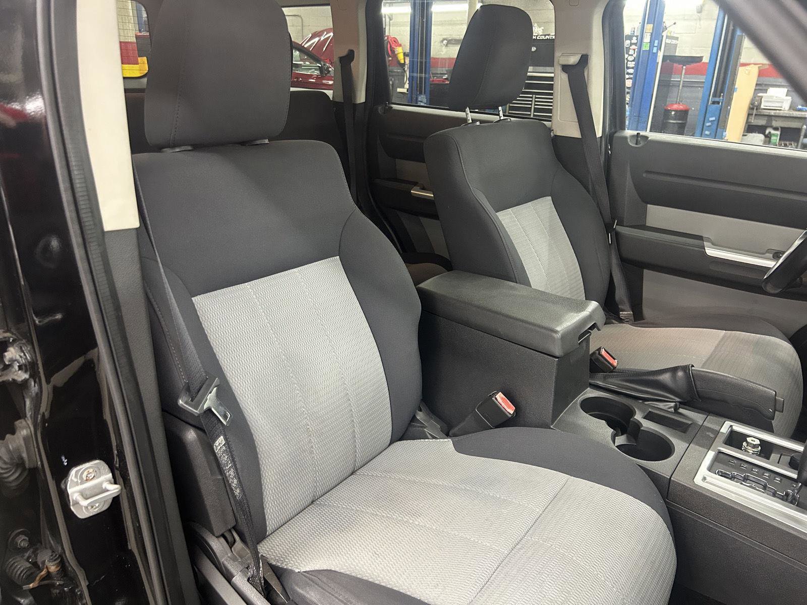 Used 2007 Dodge Nitro SLT image 11