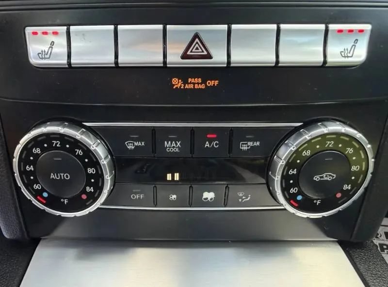 Used 2014 Mercedes-Benz C 250 Sedan image 37