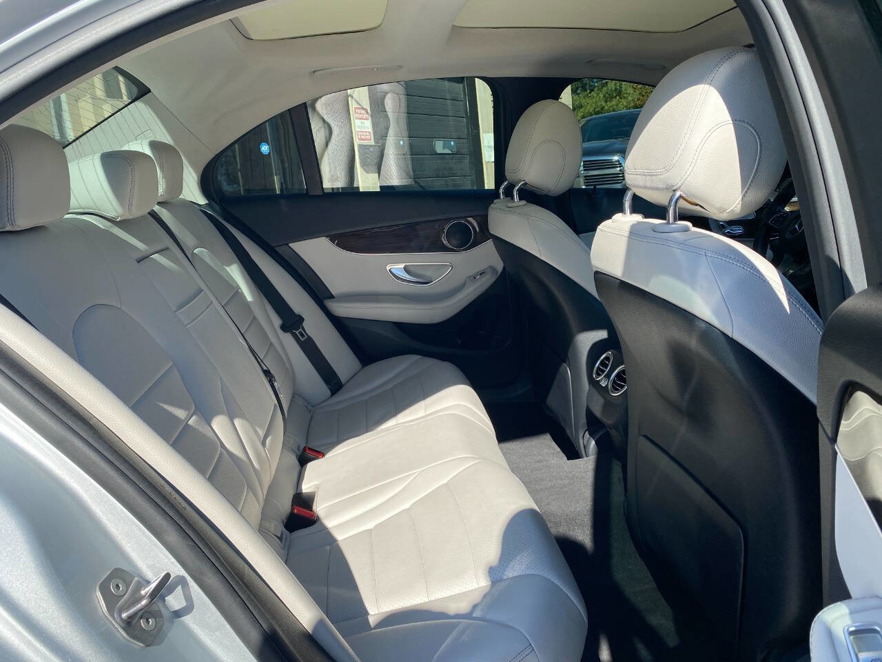 Used 2017 Mercedes-Benz C 300 4MATIC Sedan w/ Premium 1 Package image 27