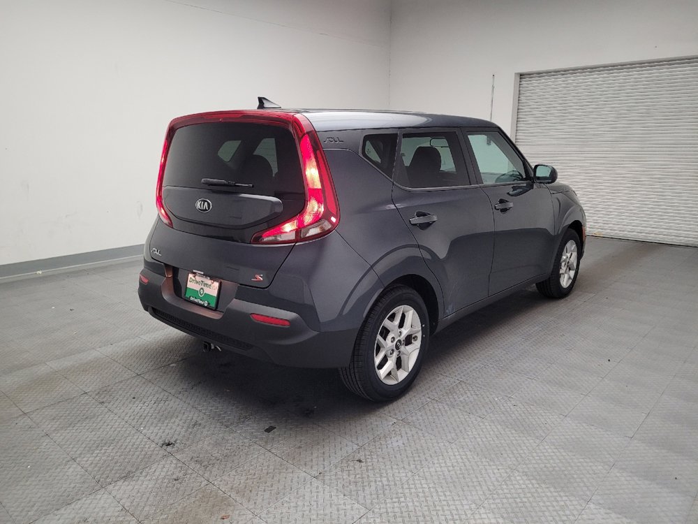 Used 2020 Kia Soul S image 9