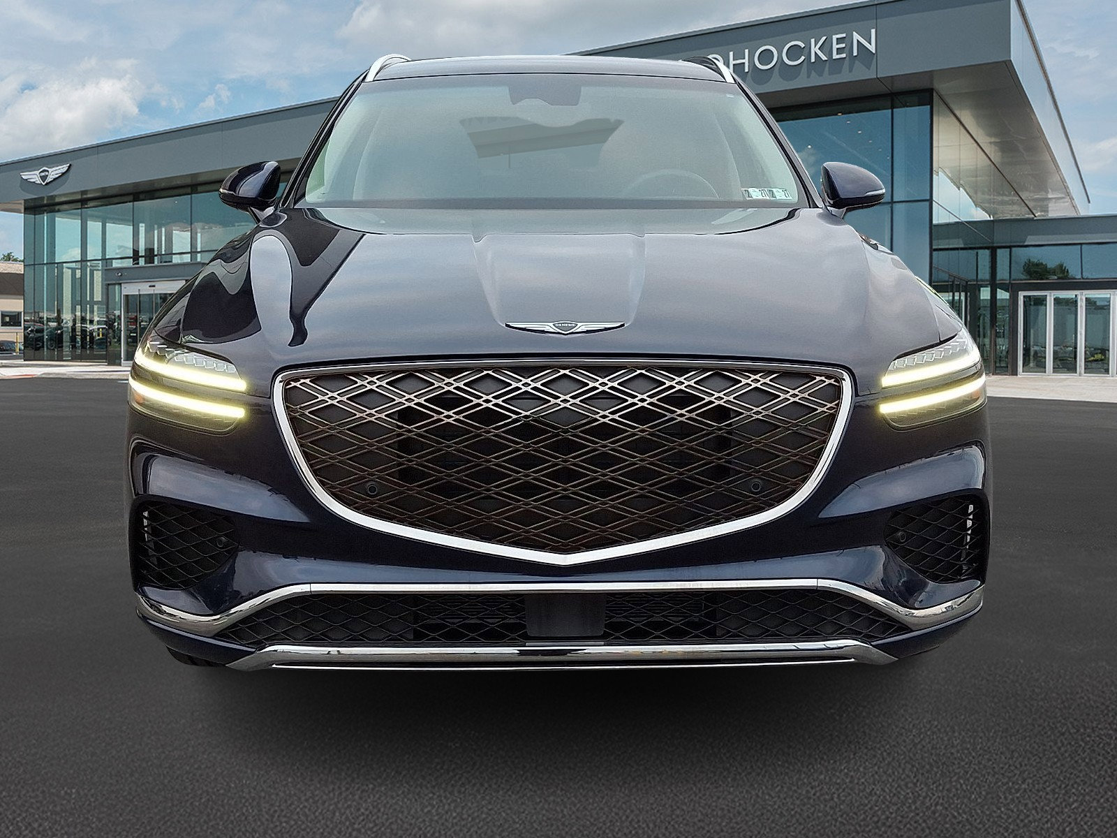 Certified 2026 Genesis GV70 2.5T image 3