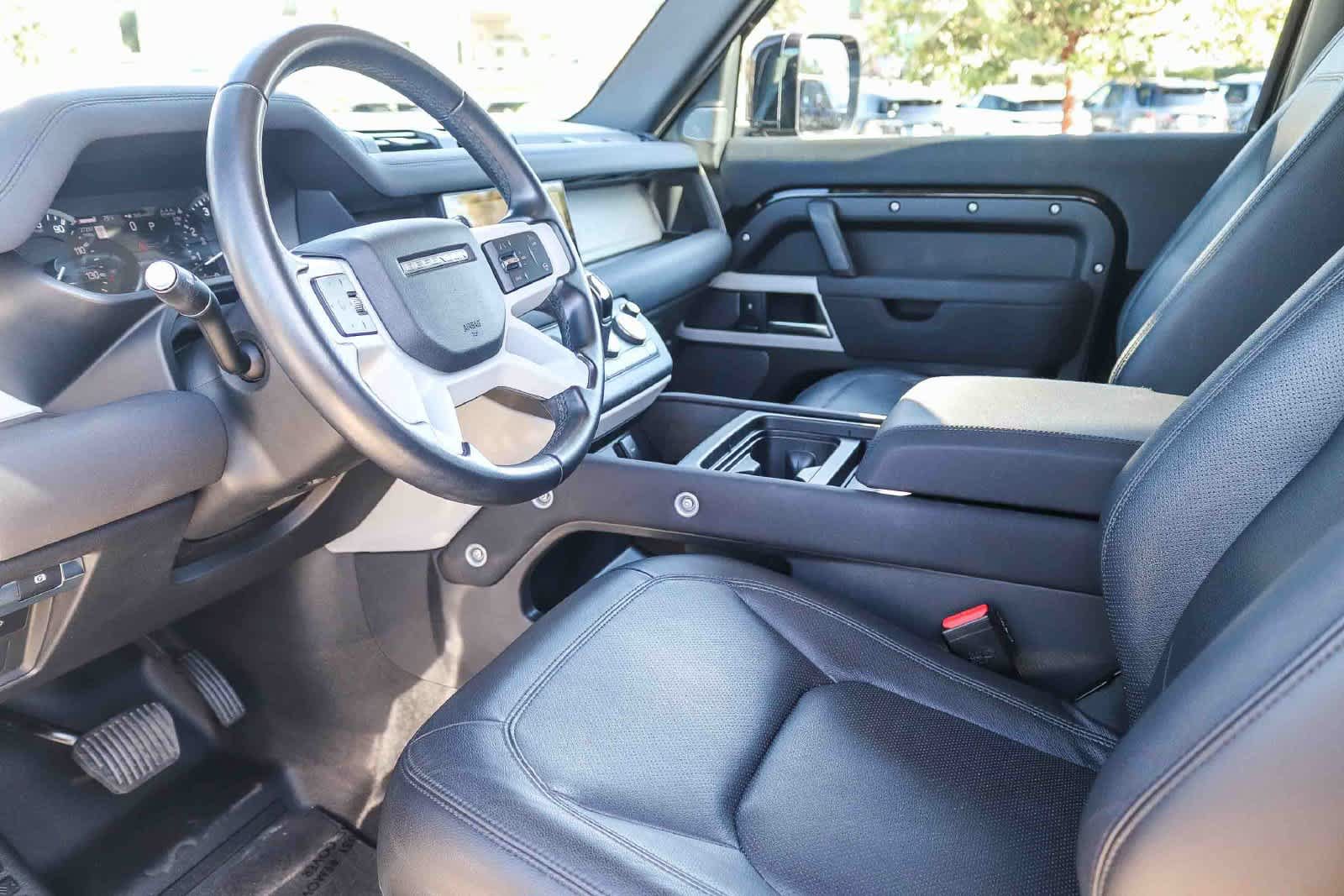 Used 2023 Land Rover Defender 90 S AWD/4WD image 17