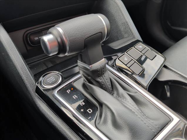 Used 2025 Kia Sportage EX FWD image 15