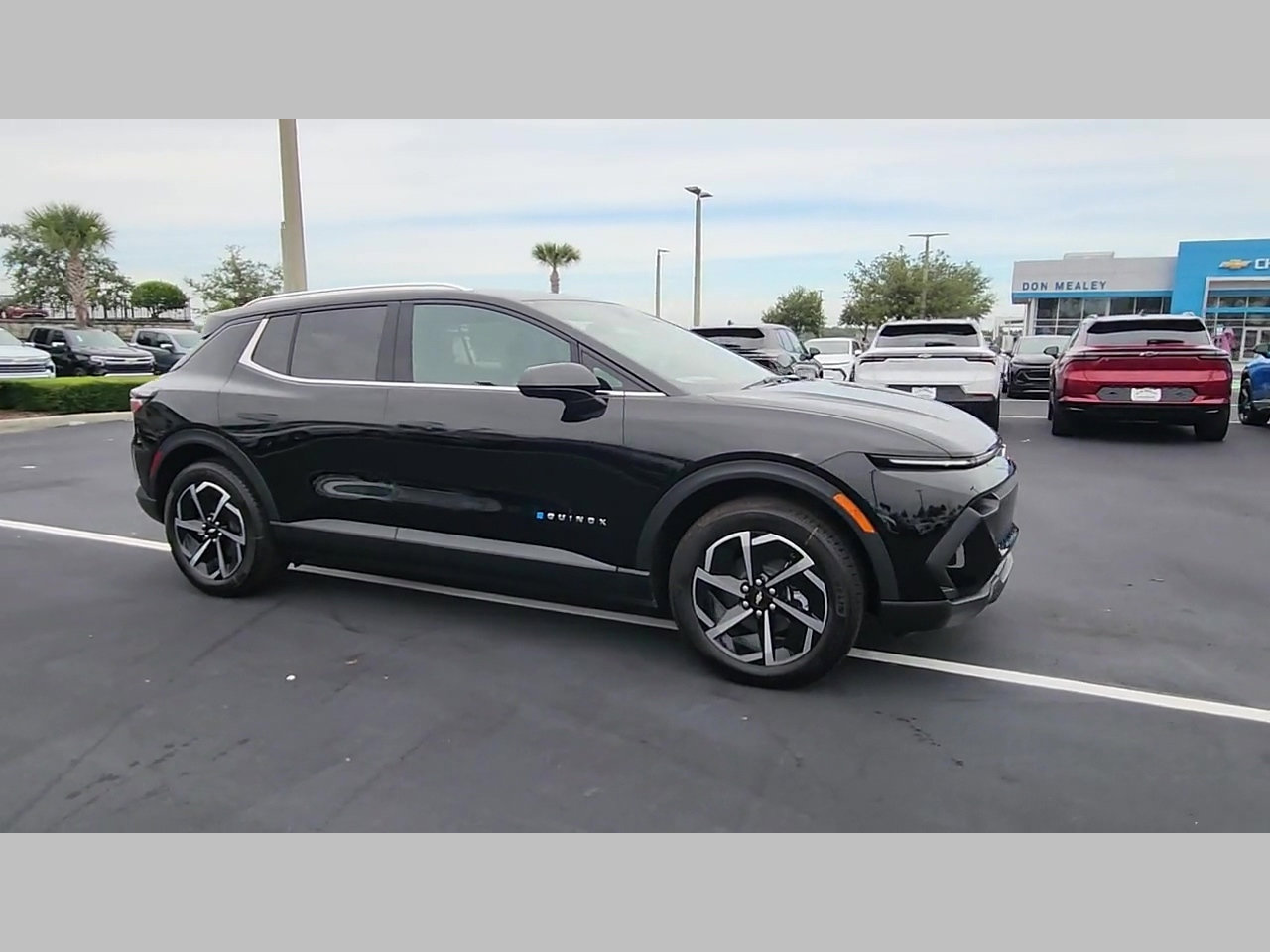 New 2026 Chevrolet Equinox EV LT AWD/4WD image 26