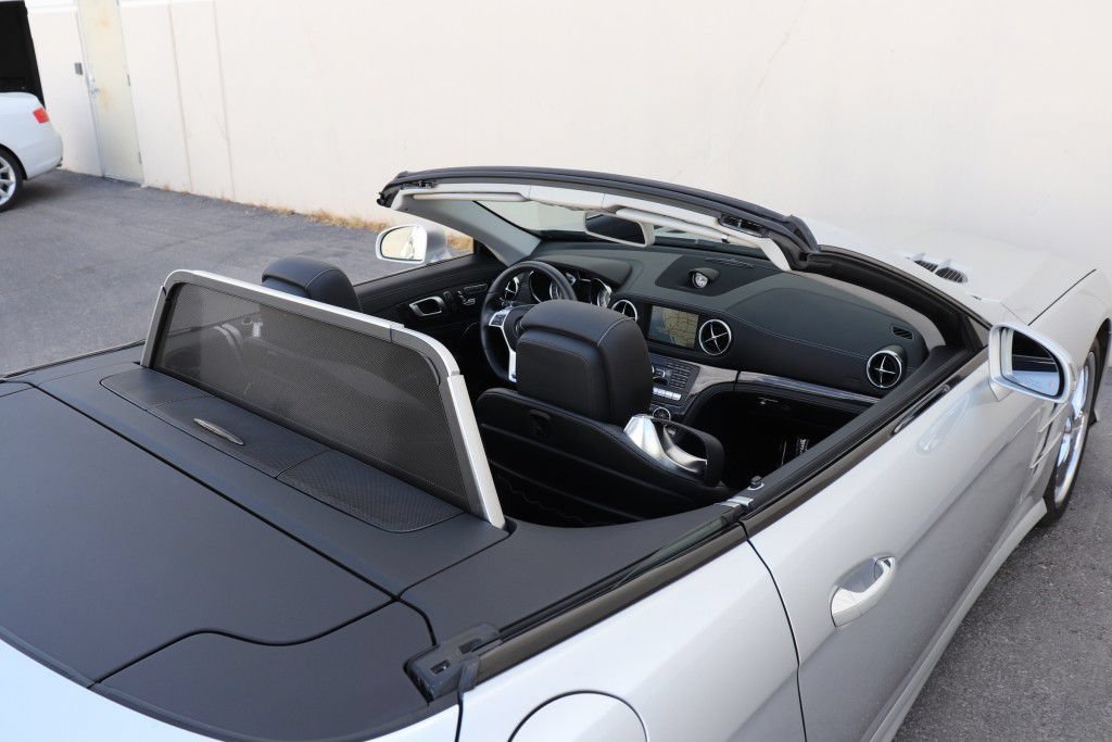 Used 2014 Mercedes-Benz SL 550 w/ Driver Assistance Package image 19
