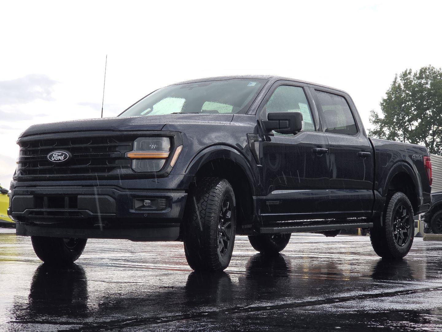 New 2026 Ford F150 XLT w/ Equipment Group 302A MID AWD/4WD image 15