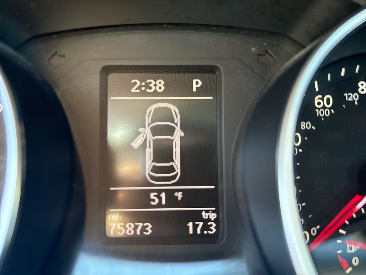 Used 2017 Volkswagen Jetta SE image 18