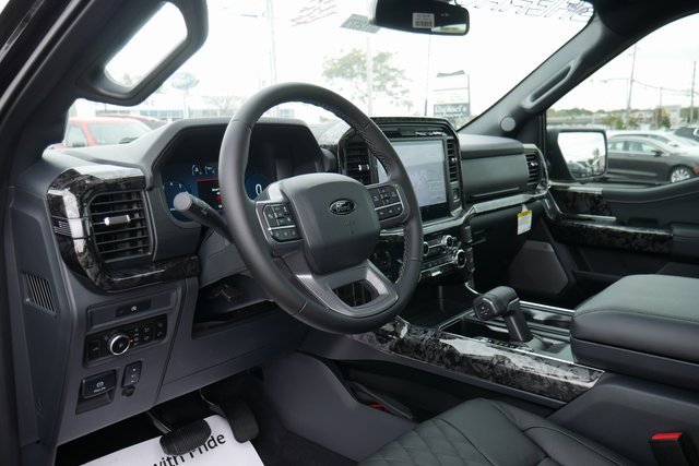 New 2025 Ford F150 XLT w/ Equipment Group 303A High image 17