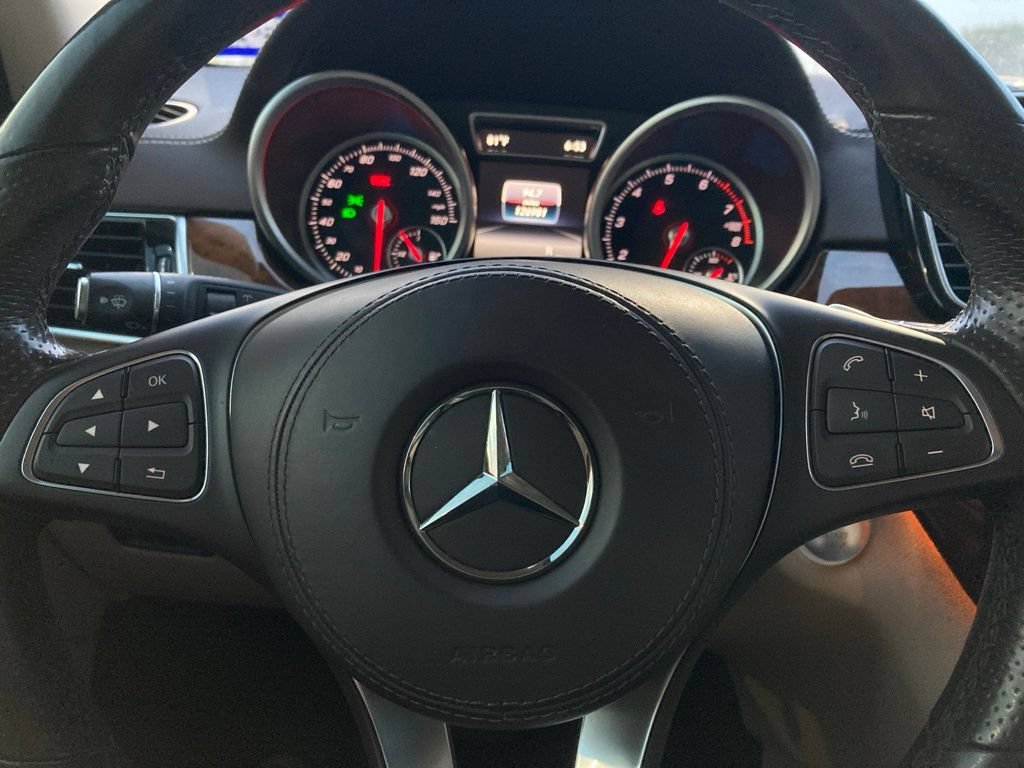 Used 2017 Mercedes-Benz GLS 450 4MATIC image 19