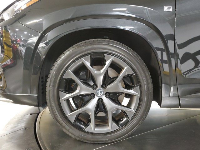 Used 2026 Lexus TX 500h AWD w/ Technology Package image 31