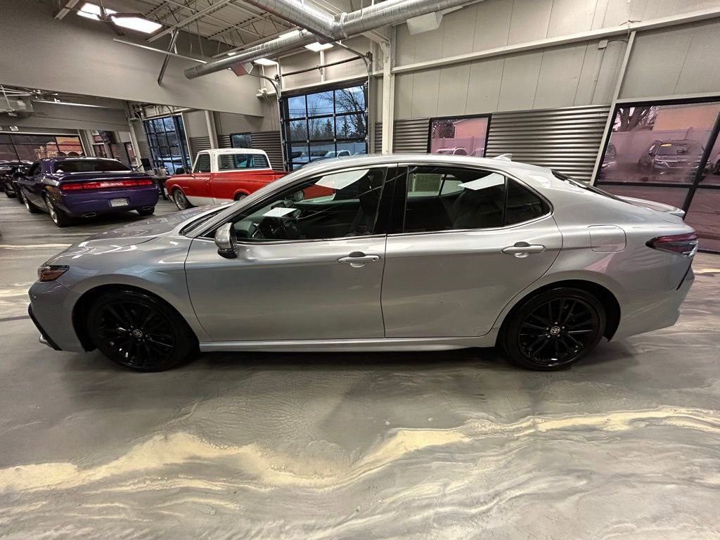 Used 2023 Toyota Camry XSE image 33