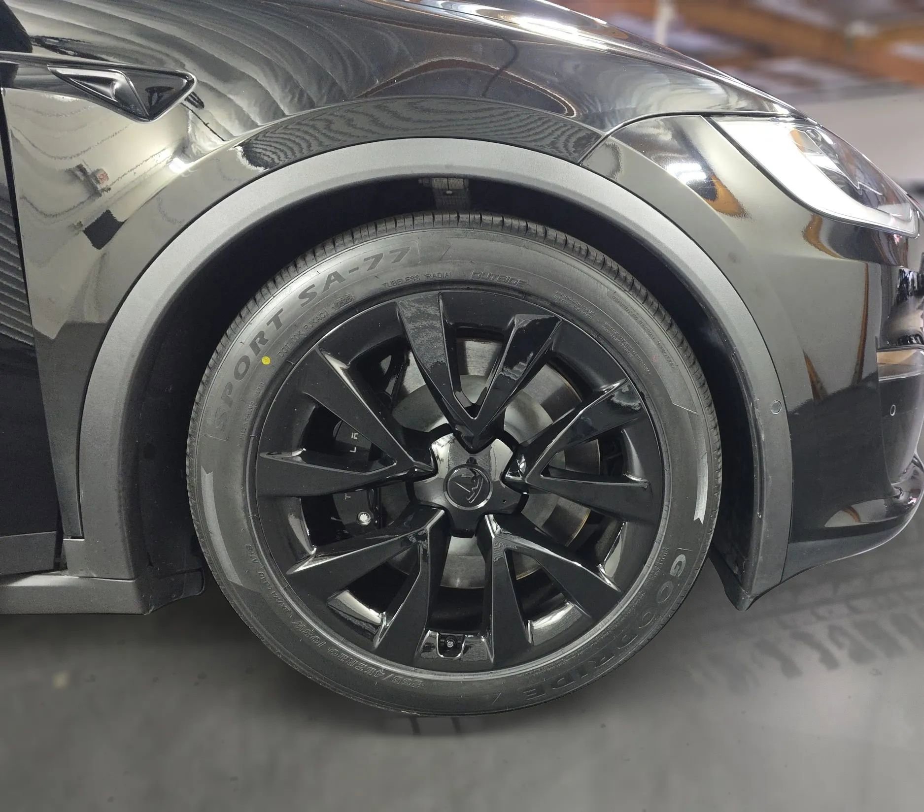 Used 2022 Tesla Model X Plaid image 20