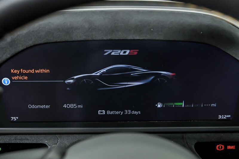 Used 2022 McLaren 720S Spider RWD image 22