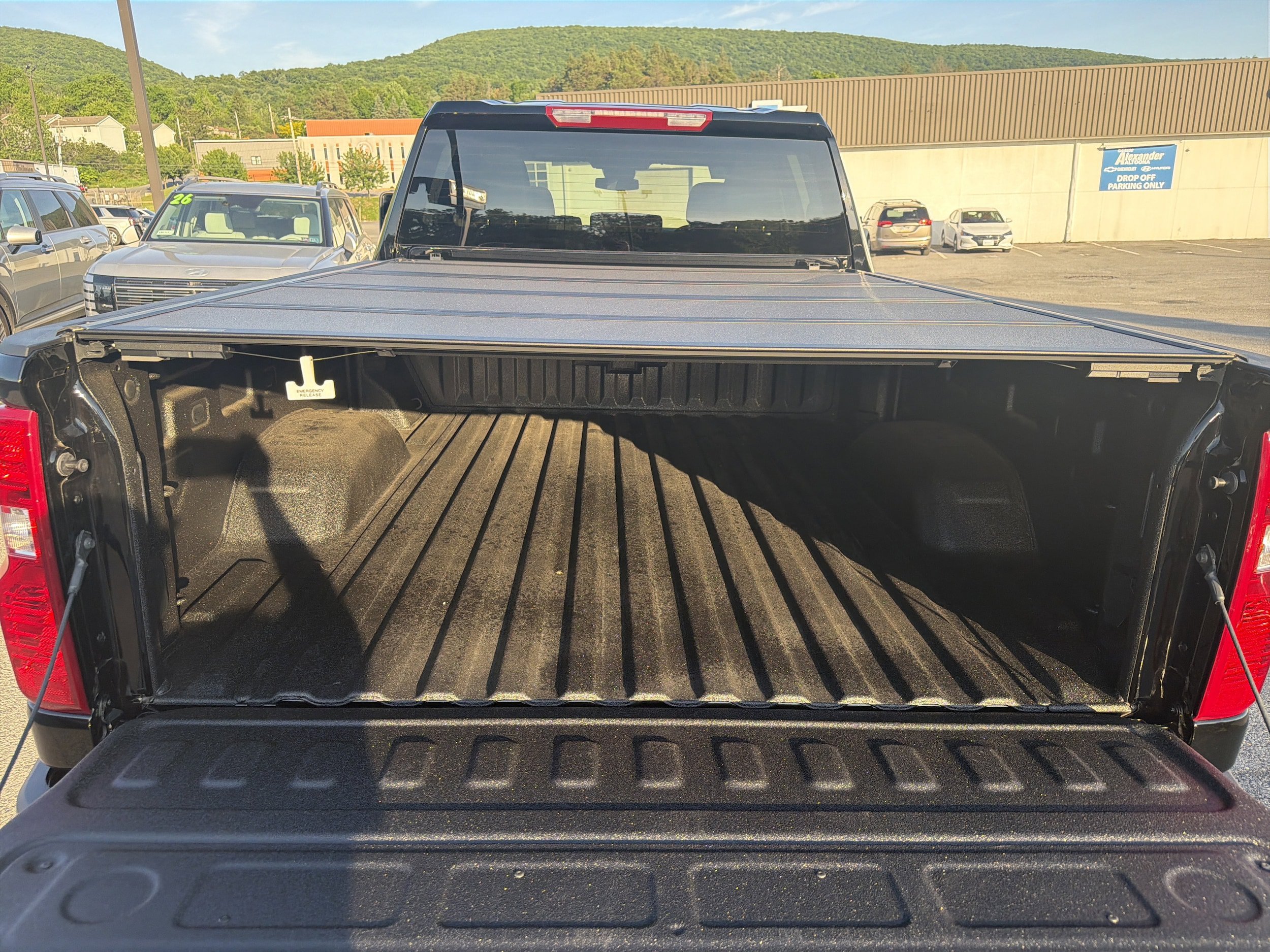 New 2026 Chevrolet Silverado 2500 LT w/ Convenience Package AWD/4WD image 5