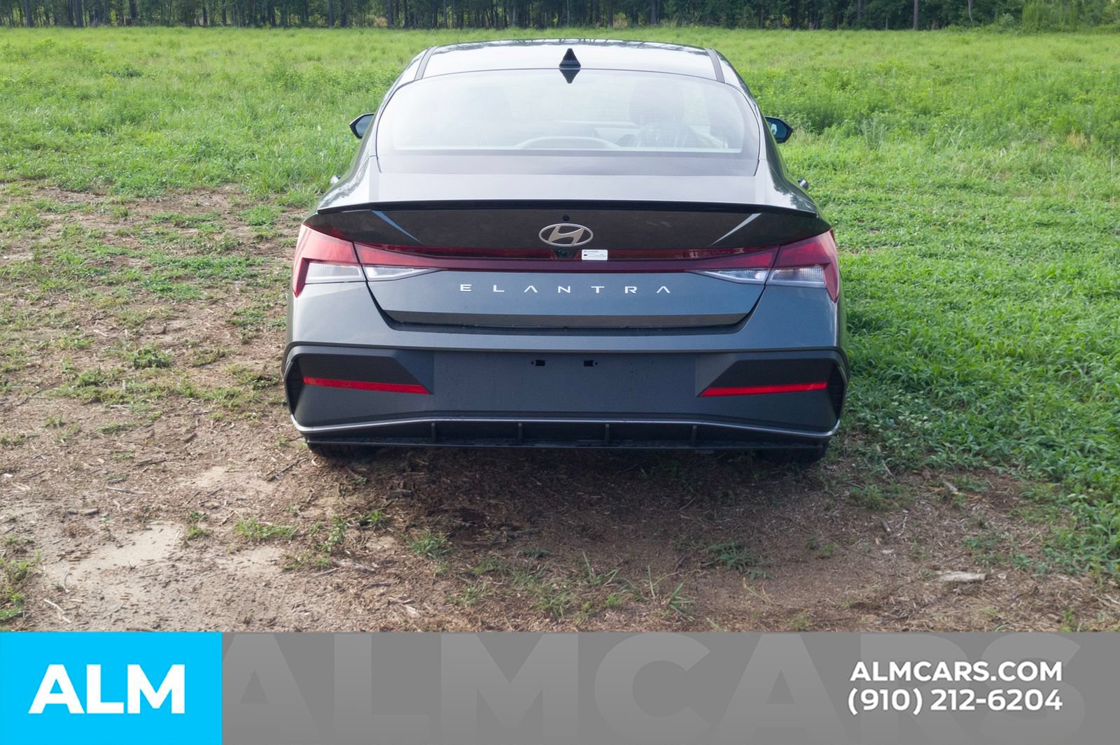 Certified 2025 Hyundai Elantra Sport FWD image 6