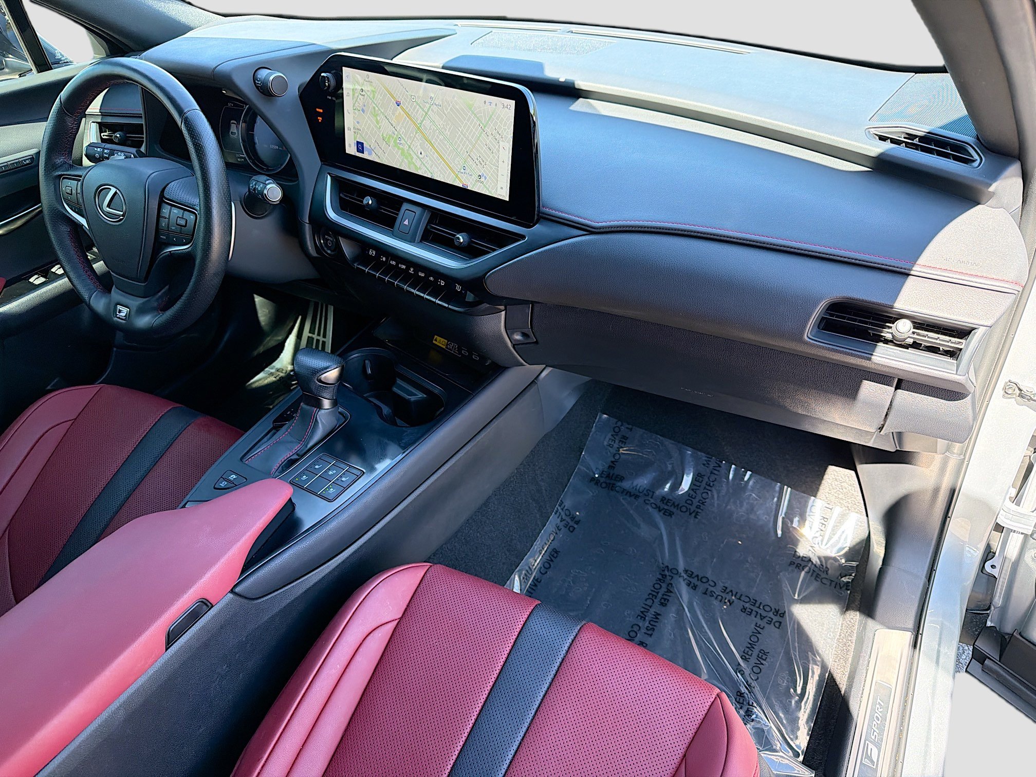 Used 2024 Lexus UX 250h F Sport image 14