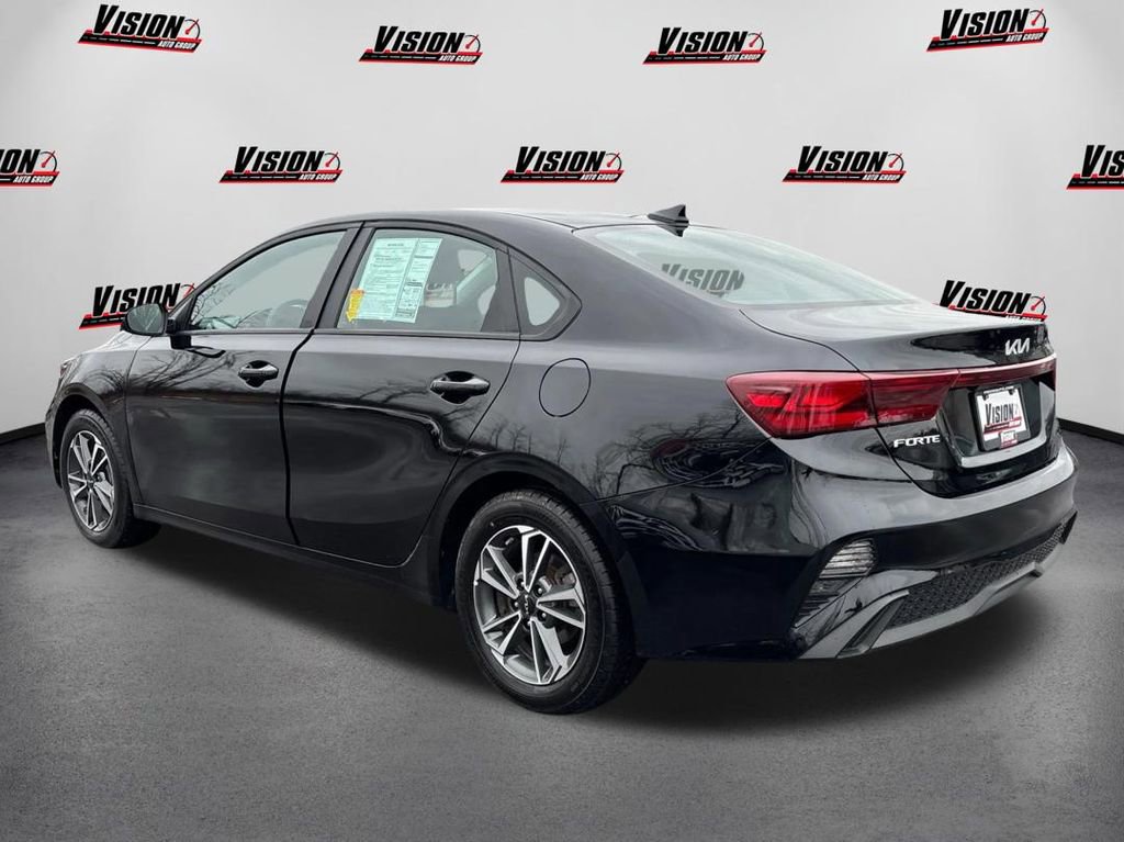 Certified 2024 Kia Forte LXS w/ LXS Technology Package image 7