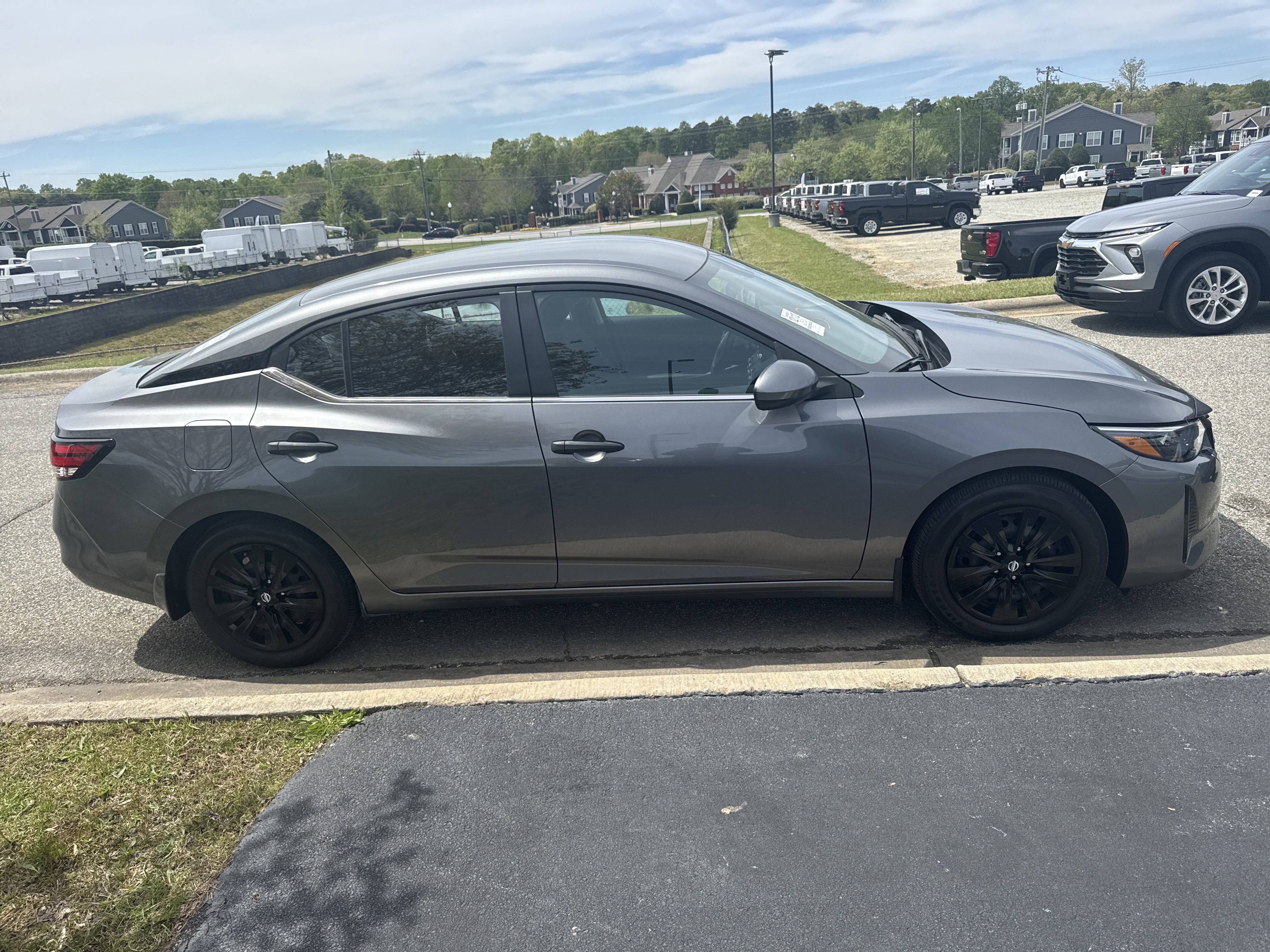 Used 2024 Nissan Sentra S image 11