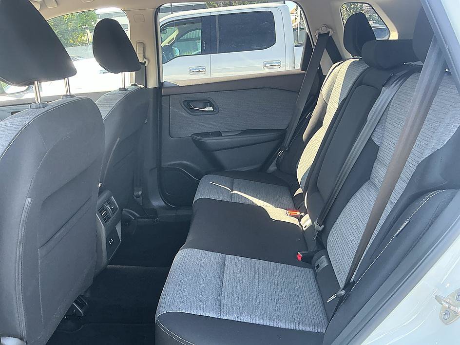 Certified 2021 Nissan Rogue SV AWD/4WD image 25