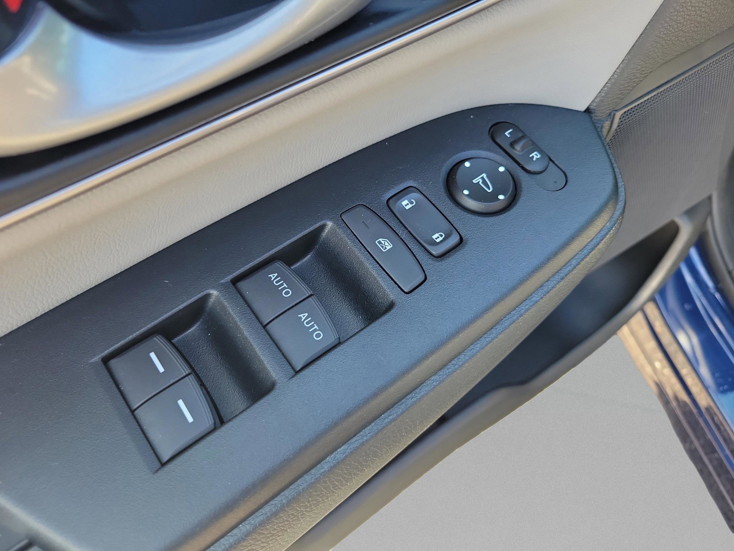 Used 2020 Honda CR-V EX-L image 22