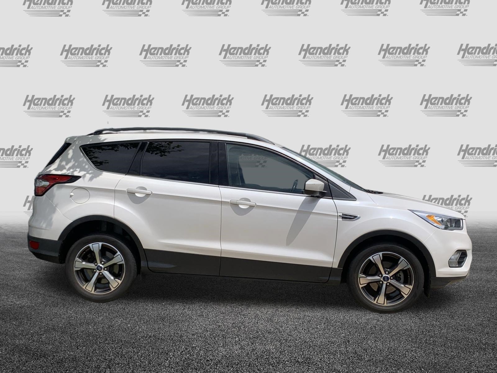 Used 2018 Ford Escape SEL FWD image 11