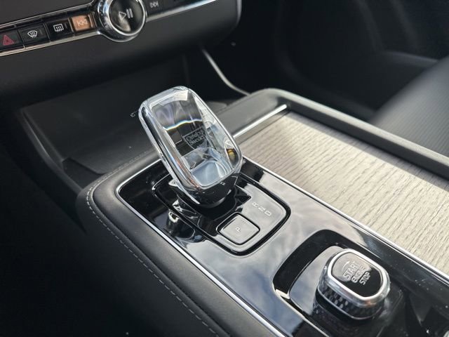 New 2026 Volvo XC90 B6 Ultra w/ Protection Package Premier image 14