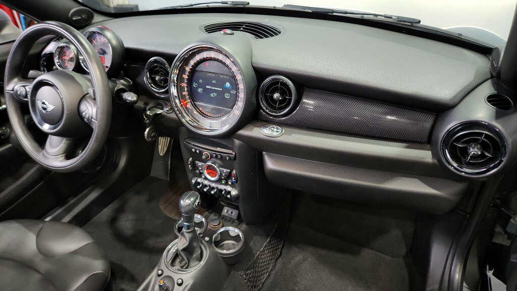 Used 2015 MINI Cooper Roadster S image 17