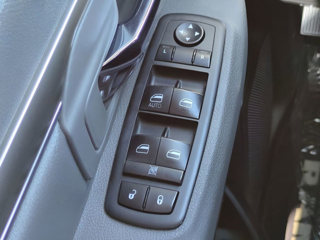 Used 2019 RAM 1500 Classic Warlock image 22