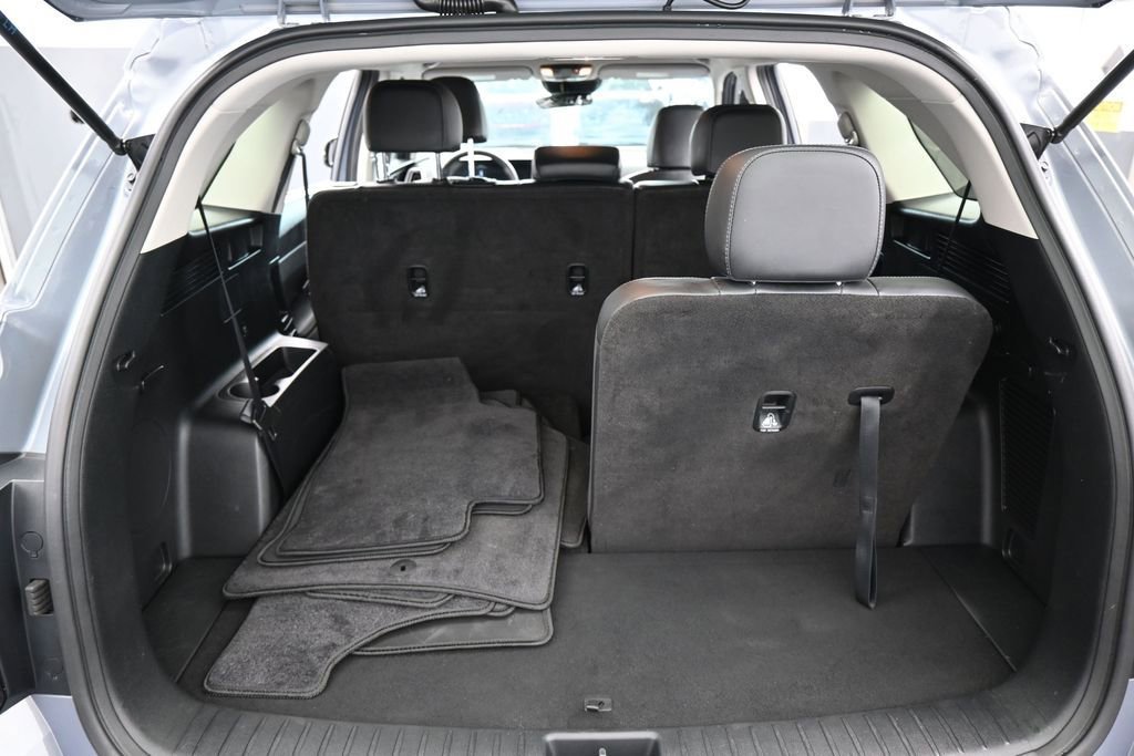 Used 2025 Kia Sorento S FWD image 42